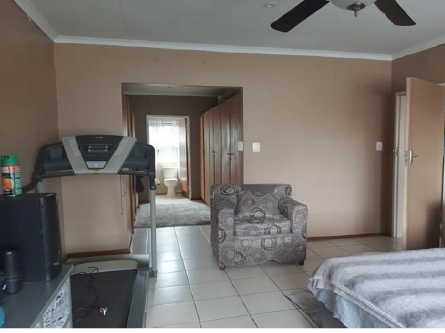 1 Bedroom Property for Sale in Ferreira Free State